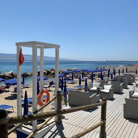 Bed And Beach Мессина Экстерьер фото