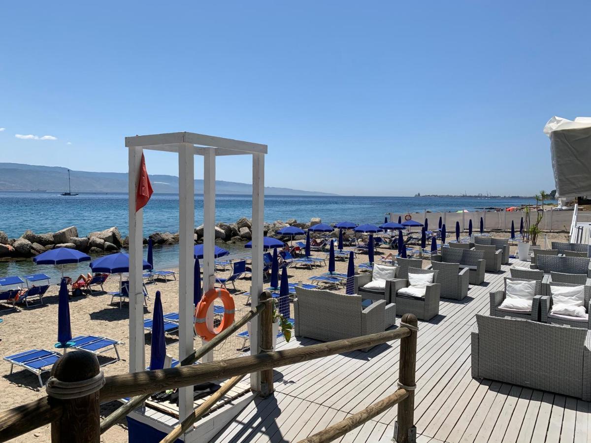 Bed And Beach Мессина Экстерьер фото